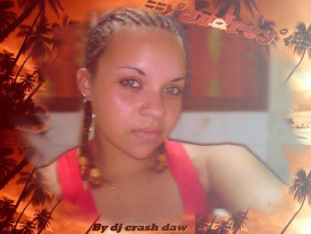 ==>**AuDrEy aKa CriStAL**<==